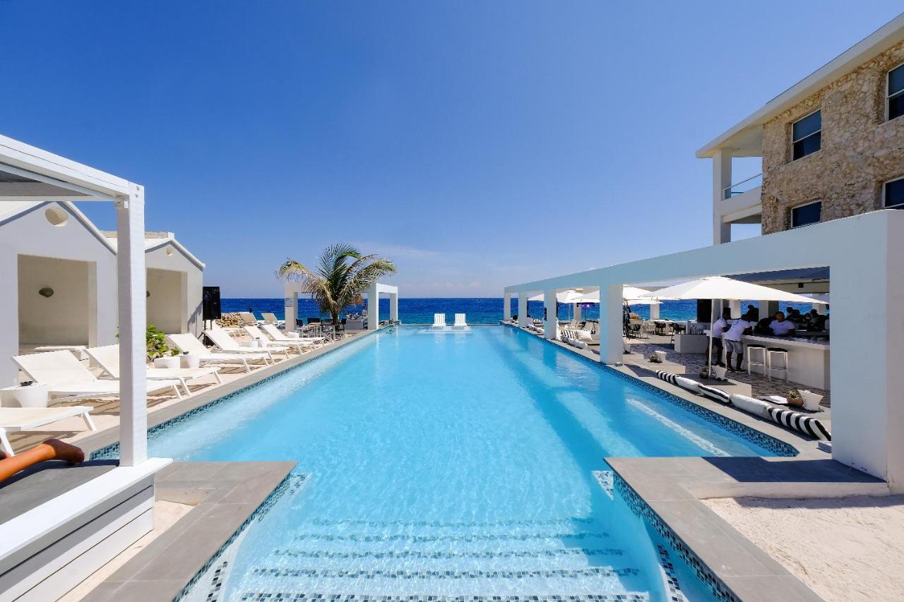Saint Tropez Boutique Hotel Willemstad Exteriör bild