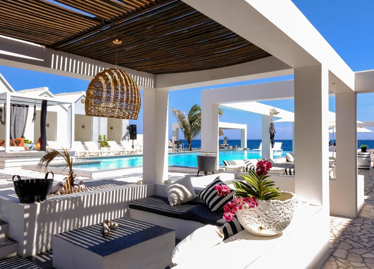 Saint Tropez Boutique Hotel Willemstad Exteriör bild