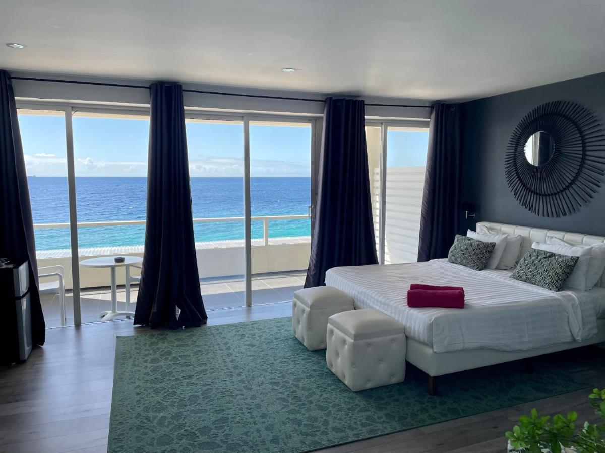 Saint Tropez Boutique Hotel Willemstad Exteriör bild
