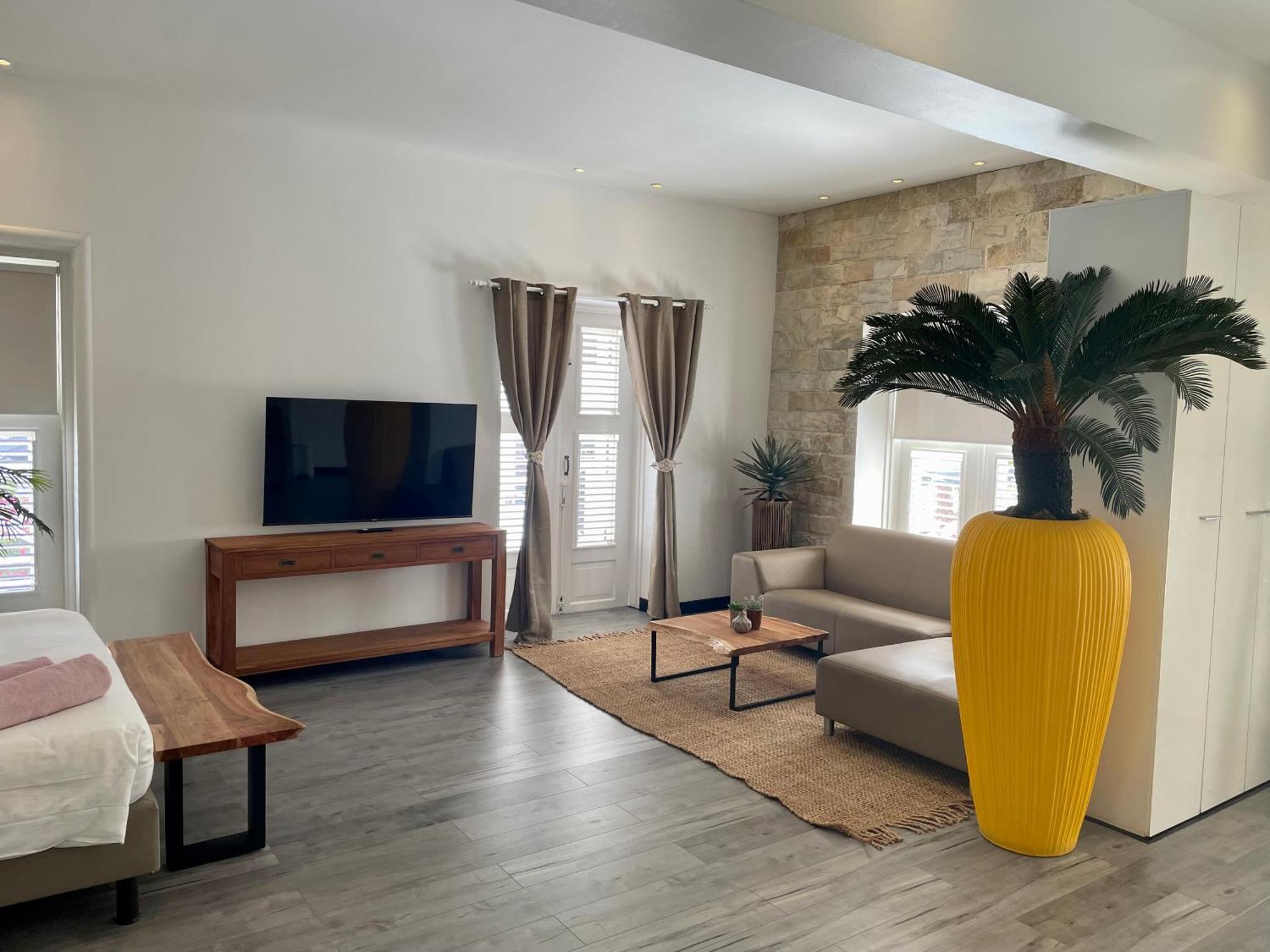 Saint Tropez Boutique Hotel Willemstad Rum bild